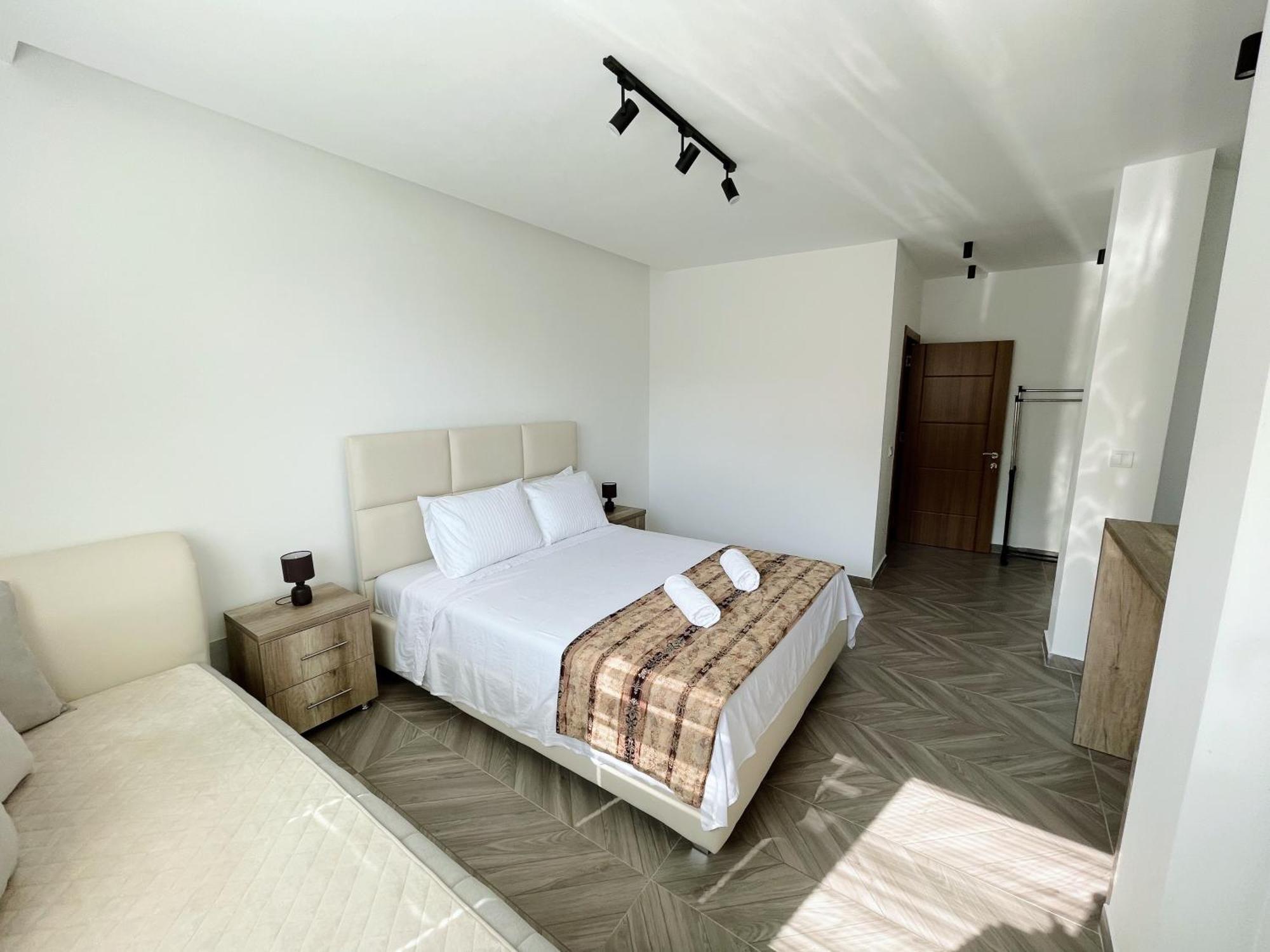 Guest House Koliqi - Hotel & Apartments Ulcinj Kültér fotó